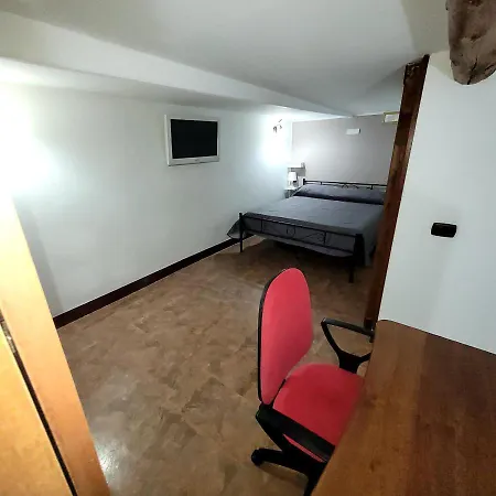 Perry Apartament